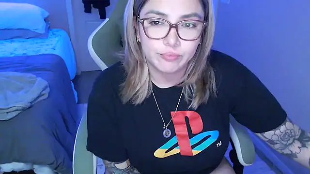 nativepumpkin95 online show from 02/17/25, 01:58