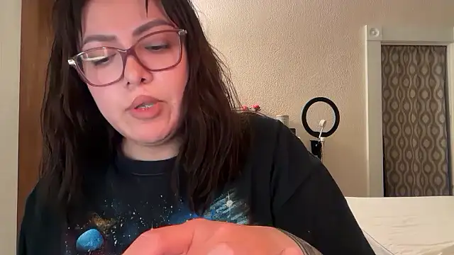 nativepumpkin95 online show from 11/11/25, 12:10