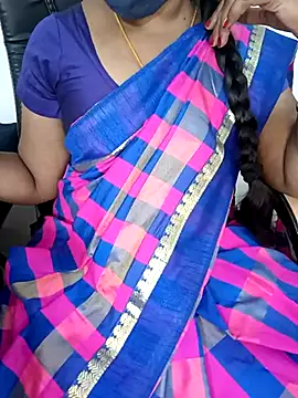 Tamil-hotwife online show from 02/26/25, 01:41
