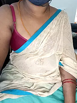 Tamil-hotwife online show from 03/08/25, 01:39