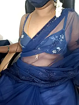 Tamil-hotwife online show from 03/16/25, 09:49