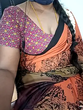 Tamil-hotwife online show from 03/17/25, 01:08