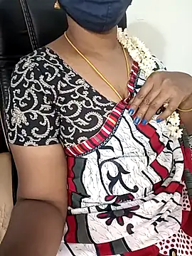 Tamil-hotwife online show from 10/28/25, 09:06