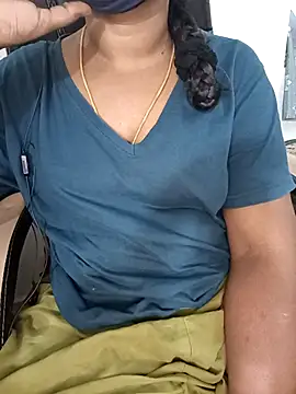 Tamil-hotwife online show from 11/05/25, 05:29