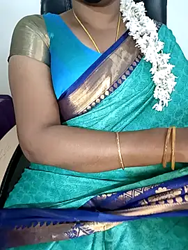 Tamil-hotwife online show from 11/21/25, 04:05