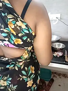 Tamil-hotwife online show from 11/27/25, 05:42