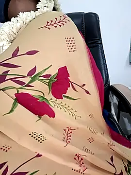 Tamil-hotwife online show from 04/26/26, 05:10