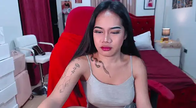 FrancineGarcia online show from 02/16/25, 06:32