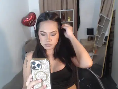 FrancineGarcia online show from 06/23/26, 11:08