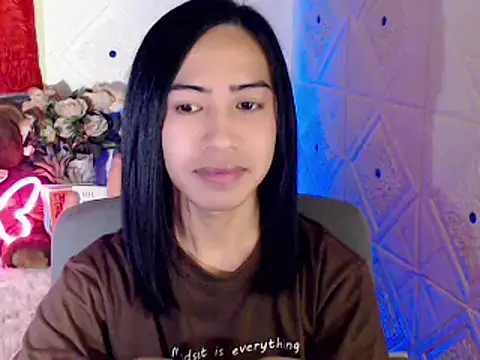 Snapshot of Lemonadexxx chatting on 12/23/24, 01:29 Lemonadexxx online show from 12/23/24, 01:29