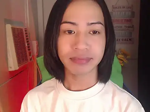 Snapshot of Lemonadexxx chatting on 11/13/25, 05:50 Lemonadexxx online show from 11/13/25, 05:50