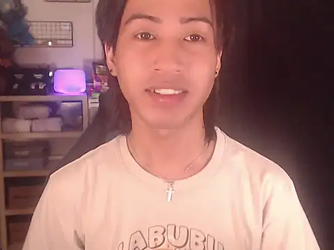 Snapshot of Lemonadexxx chatting on 05/22/26, 04:12 Lemonadexxx online show from 05/22/26, 04:12