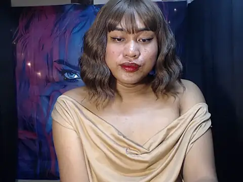 Snapshot of bettina_love chatting on 10/31/25, 12:17 bettina love online show from 10/31/25, 12:17