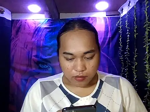 Snapshot of bettina_love chatting on 11/20/25, 05:18 bettina love online show from 11/20/25, 05:18