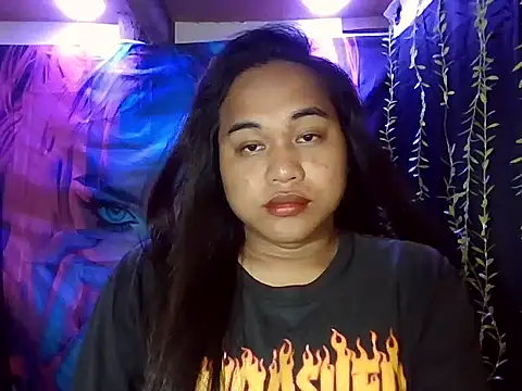 Snapshot of bettina_love chatting on 12/01/25, 01:49 bettina love online show from 12/01/25, 01:49