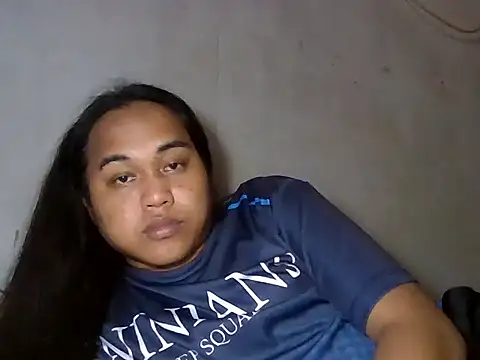 Snapshot of bettina_love chatting on 01/13/26, 06:13 bettina love online show from 01/13/26, 06:13