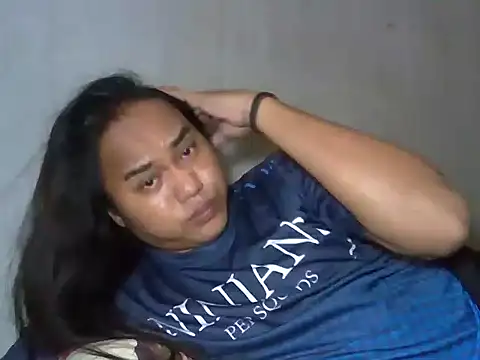 Snapshot of bettina_love chatting on 01/14/26, 08:53 bettina love online show from 01/14/26, 08:53