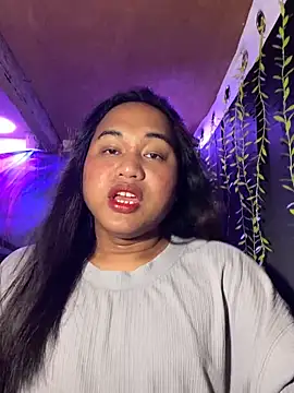 Snapshot of bettina_love chatting on 01/19/26, 01:59 bettina love online show from 01/19/26, 01:59