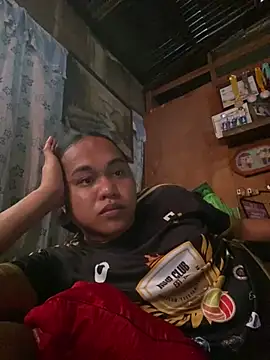 Snapshot of bettina_love chatting on 02/23/26, 10:07 bettina love online show from 02/23/26, 10:07