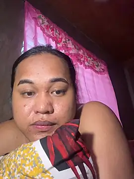 Snapshot of bettina_love chatting on 07/22/26, 11:29 bettina love online show from 07/22/26, 11:29