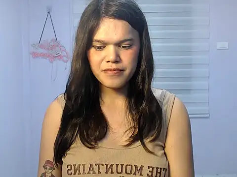 Snapshot of Miss_Ivanawolf chatting on 12/22/25, 11:07 Miss Ivanawolf online show from 12/22/25, 11:07