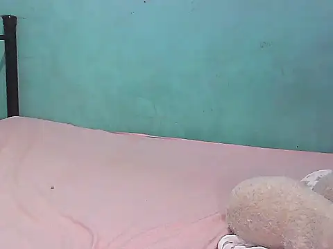 lexilicious 69 online show from 05/16/26, 05:04