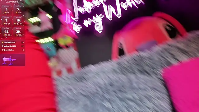 Snapshot of Emilyjhonson_01 chatting on 02/05/25, 06:15 Emilyjhonson 01 online show from 02/05/25, 06:15