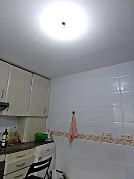 Snapshot of Goldenlace chatting on 03/17/25, 12:14 Goldenlace online show from 03/17/25, 12:14