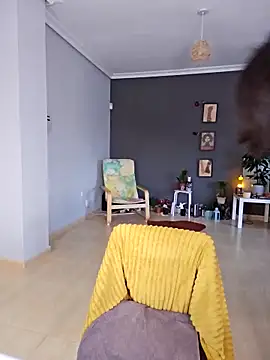 Snapshot of Goldenlace chatting on 03/17/25, 05:05 Goldenlace online show from 03/17/25, 05:05