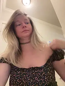 Vivian MayXxX online show from 01/05/25, 08:00