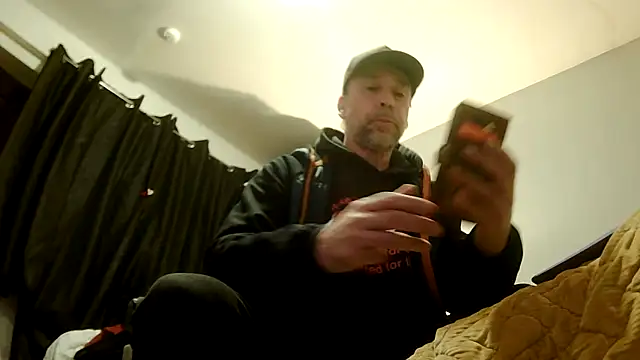 Snapshot of Wolfeman74 chatting on 02/24/26, 05:55 Wolfeman74 online show from 02/24/26, 05:55