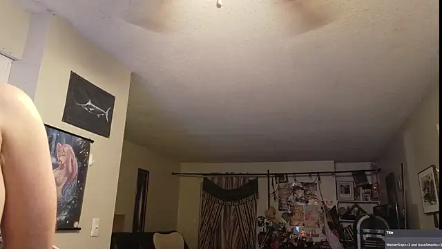 Snapshot of fitmickdfw chatting on 10/01/25, 04:07 fitmickdfw online show from 10/01/25, 04:07