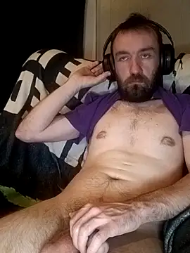 Snapshot of ShadowyTube chatting on 02/13/26, 05:25 ShadowyTube online show from 02/13/26, 05:25