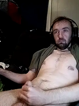 Snapshot of ShadowyTube chatting on 05/02/26, 02:05 ShadowyTube online show from 05/02/26, 02:05