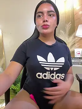 HotstuffCherrySummer online show from 02/14/25, 12:25