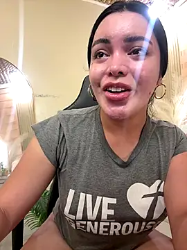 HotstuffCherrySummer online show from 11/03/25, 08:48