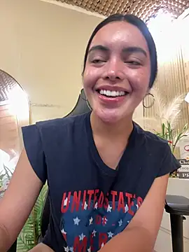 HotstuffCherrySummer online show from 05/11/26, 11:05