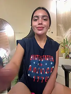 HotstuffCherrySummer online show from 05/11/26, 02:56