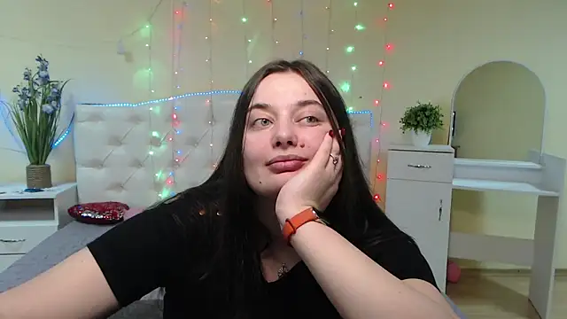 MilanaPrice online show from 01/27/25, 12:43