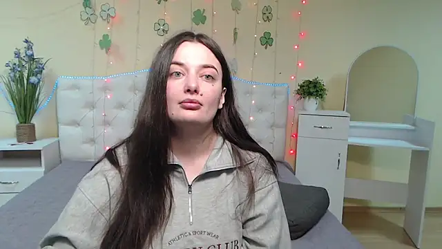 MilanaPrice online show from 03/20/25, 12:43