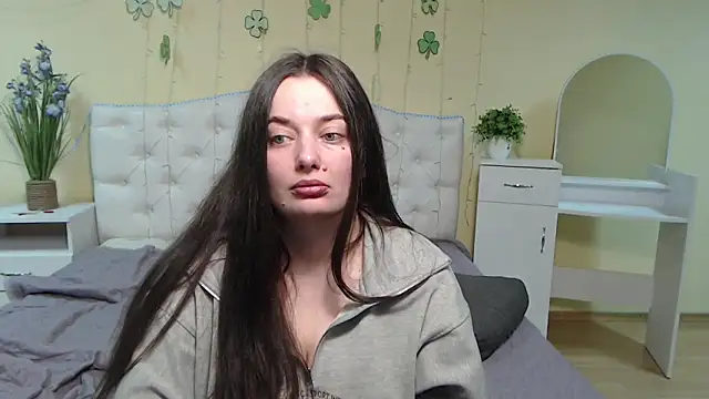 MilanaPrice online show from 03/20/25, 03:47