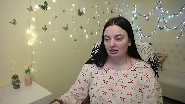 Snapshot of MilanaPrice chatting on 02/22/26, 06:50 MilanaPrice online show from 02/22/26, 06:50