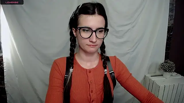 Snapshot of MaryEm976 chatting on 01/23/25, 08:36 MaryEm976 online show from 01/23/25, 08:36