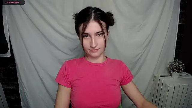 Snapshot of MaryEm976 chatting on 01/27/25, 07:03 MaryEm976 online show from 01/27/25, 07:03