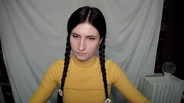 Snapshot of MaryEm976 chatting on 02/16/25, 08:54 MaryEm976 online show from 02/16/25, 08:54