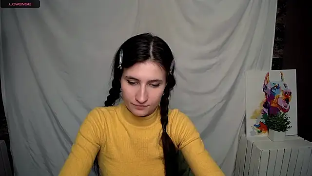 Snapshot of MaryEm976 chatting on 02/25/25, 12:03 MaryEm976 online show from 02/25/25, 12:03