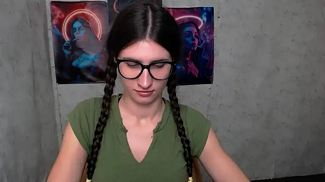 MaryEm976 online show from 10/18/25, 07:53