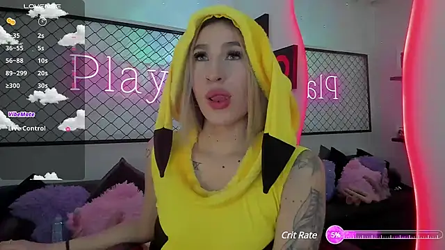 Atenea Klett  online show from 03/12/25, 01:40