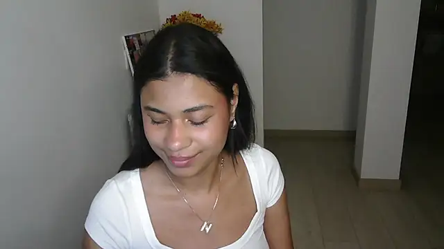 dark enchantress  online show from 01/16/25, 02:19