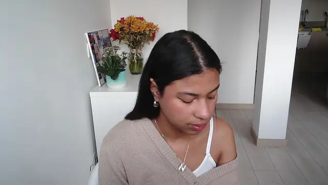 dark enchantress  online show from 01/17/25, 10:01